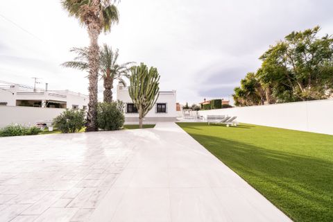 Villa i La Marina, Alicante, La Marina - € 475.000 | Ref: 6121 - foto 2